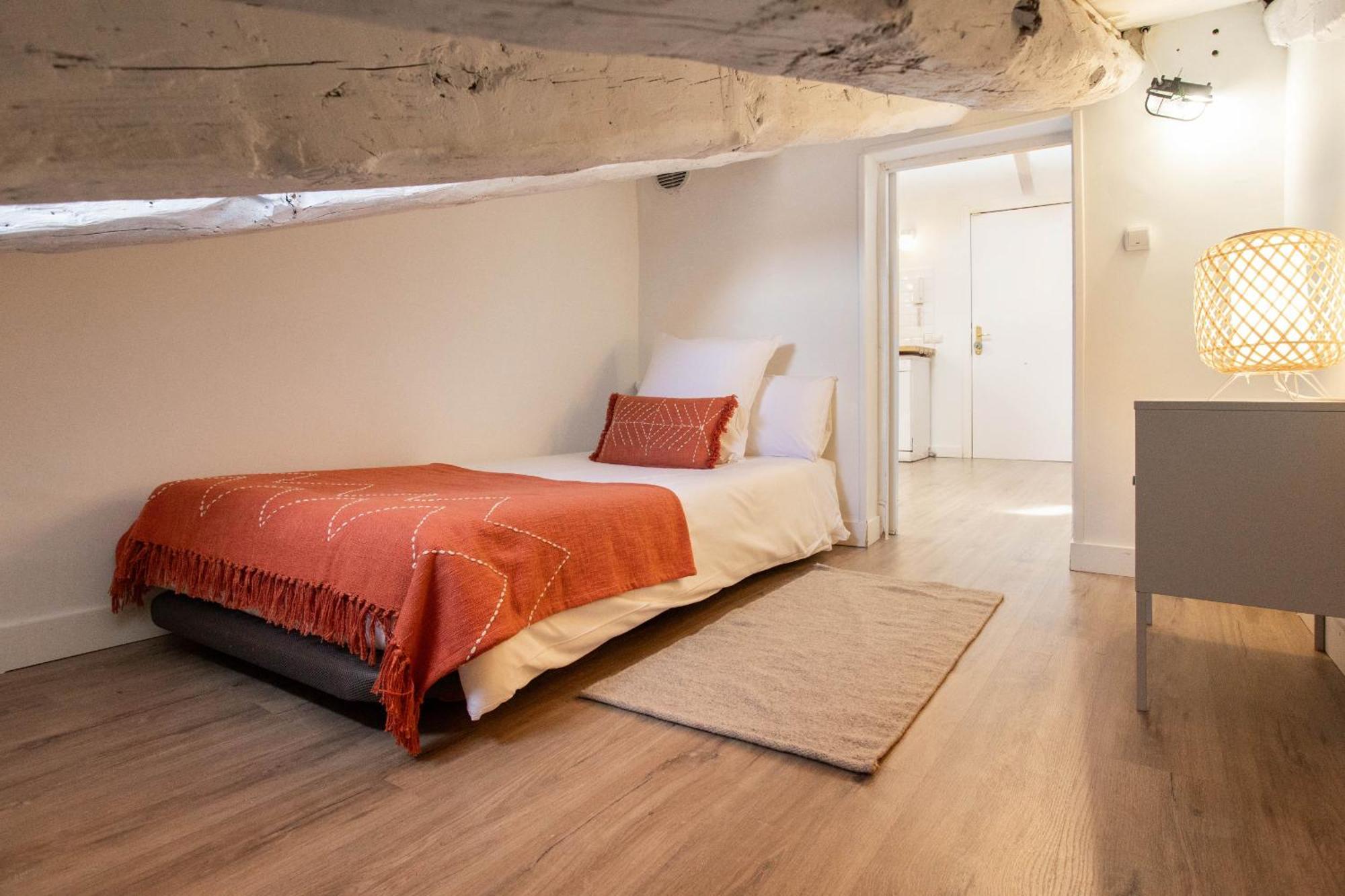 Apartamento Plaza Mayor Attic En Madrid Eksteriør bilde